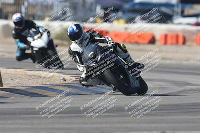media/Sep-20-2025-Race Pace (Sat) [[d4e1b33f4d]]/Verified/Turn 2 (920am)/